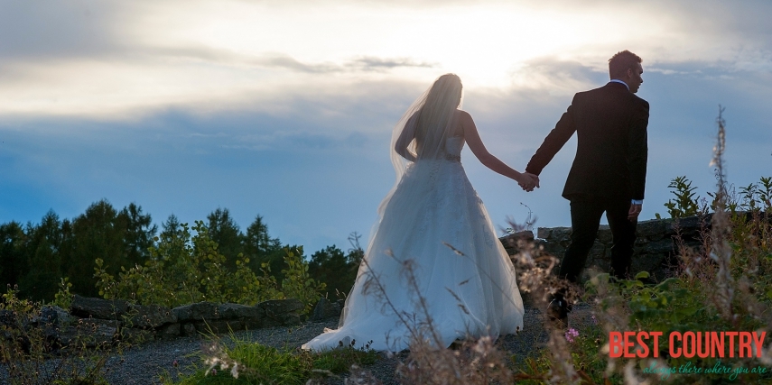 Norwegian Wedding Traditions