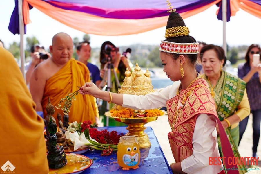 Новый Год в Лаосе